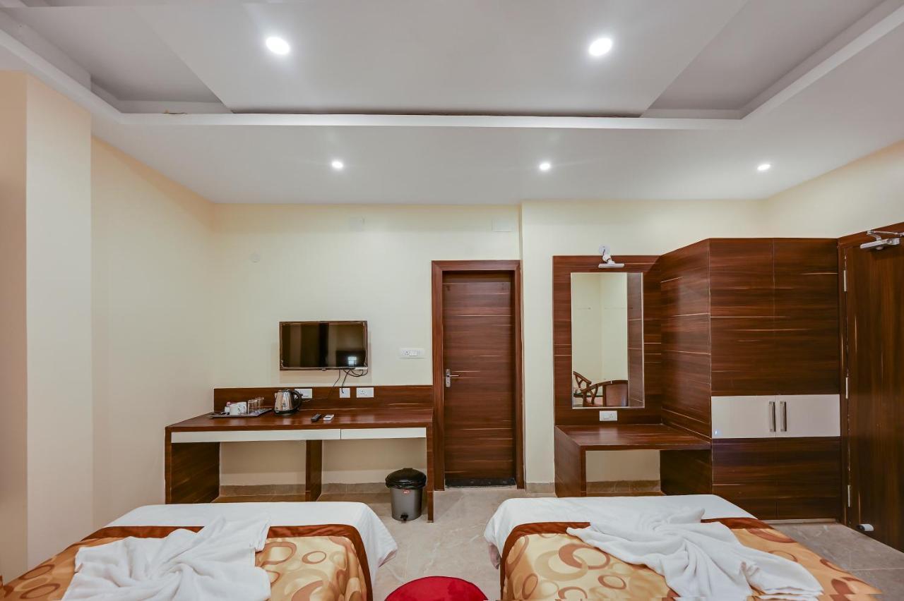 Hotel Sj Pride Bhuvanéšvar Exteriér fotografie